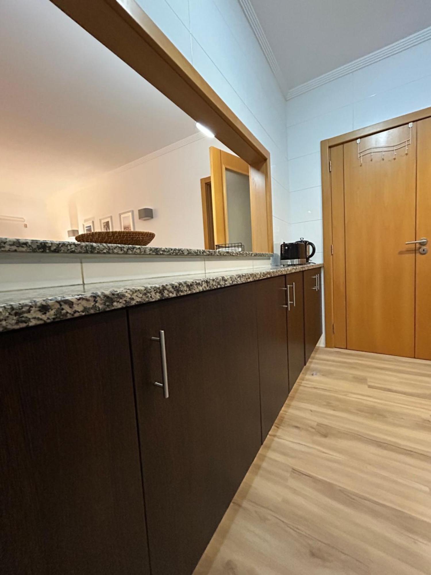 Convistaapartment With Pool Portimão Esterno foto
